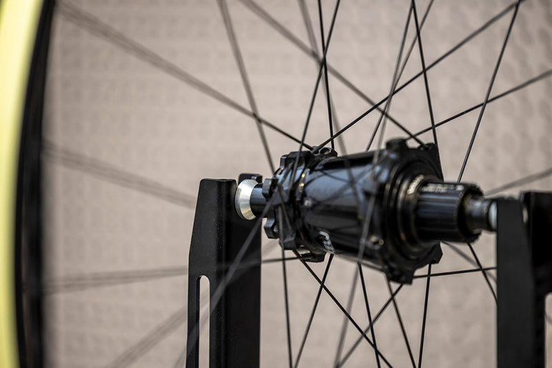 UNIOR Axle adaptor Through axle