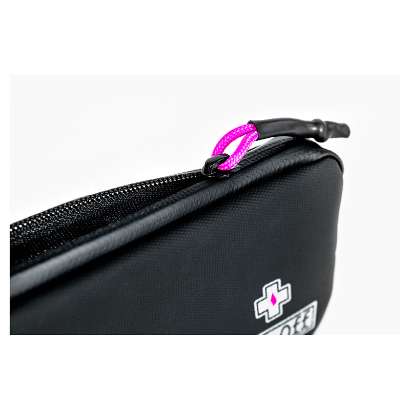 MUC-OFF Accessories Essentials case