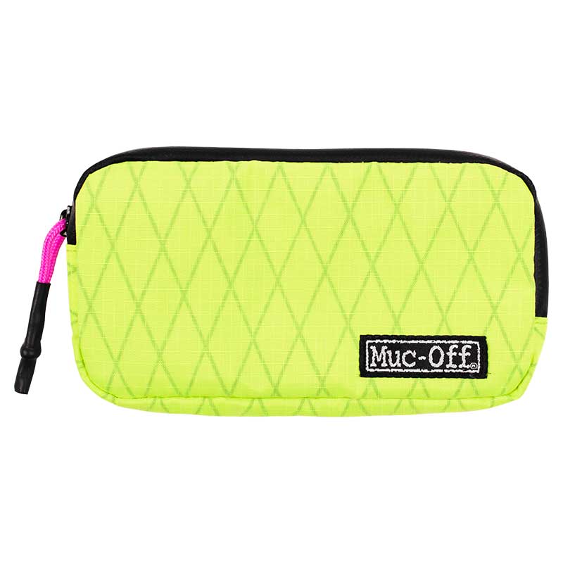 MUC-OFF Accessories Essentials case