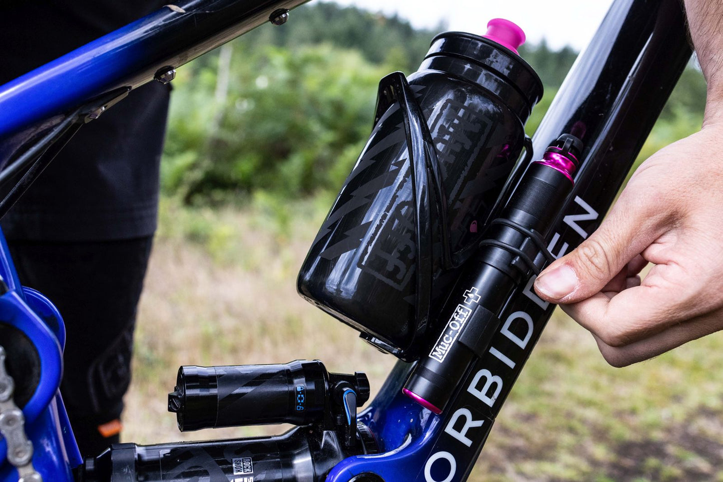 MUC-OFF Mini pump AirMach 7,6 bar/110