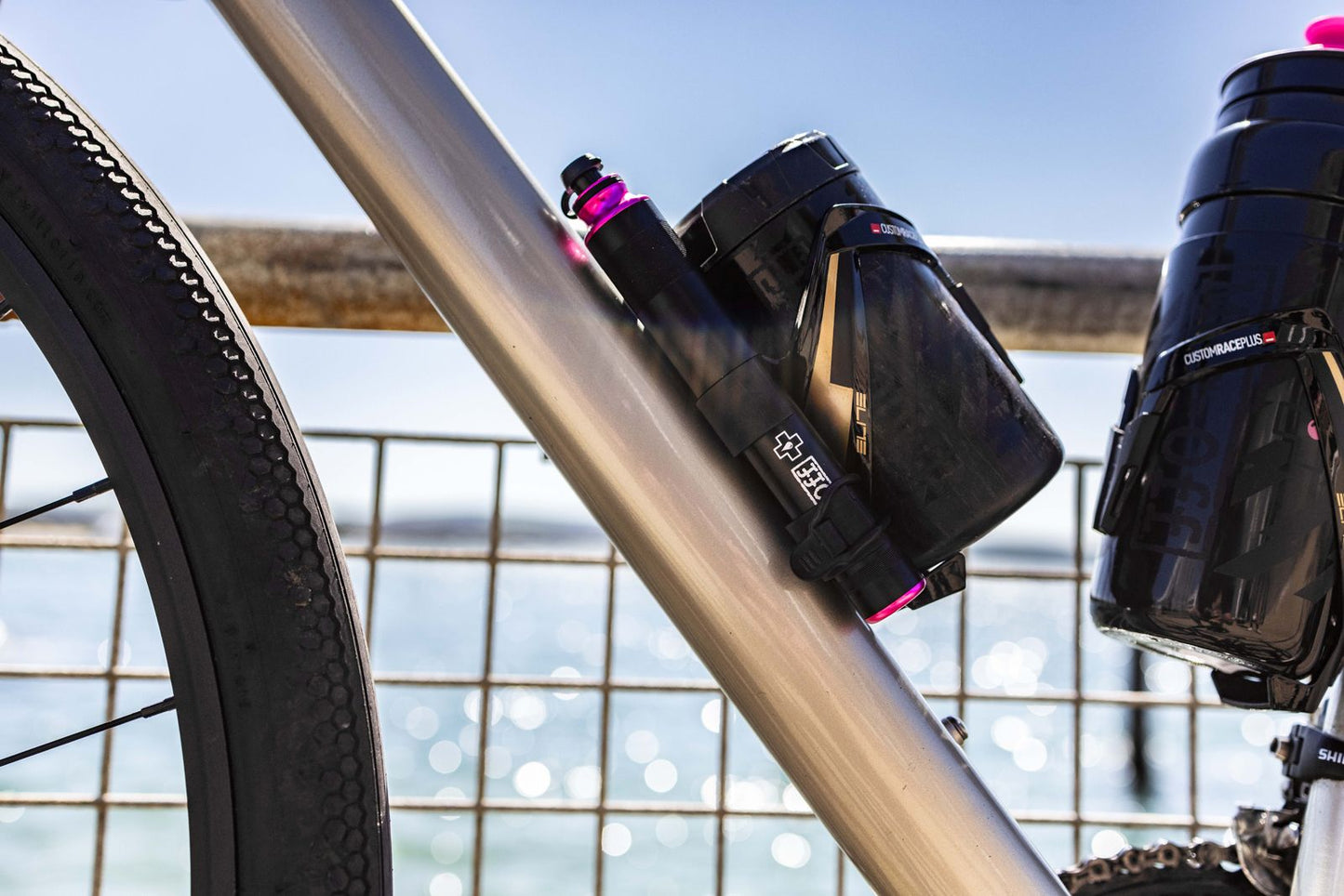 MUC-OFF Mini pump AirMach 7,6 bar/110