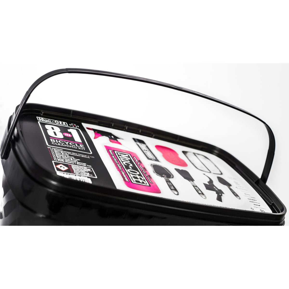 MUC-OFF 8-1 bike cleaning kit