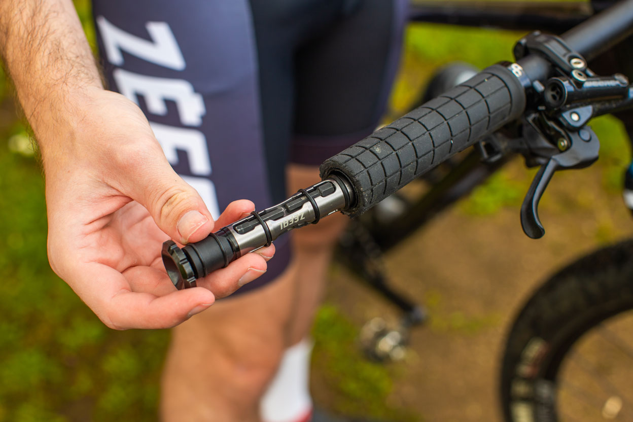 ZÉFAL Multi-tool Z Bar Plugs Black