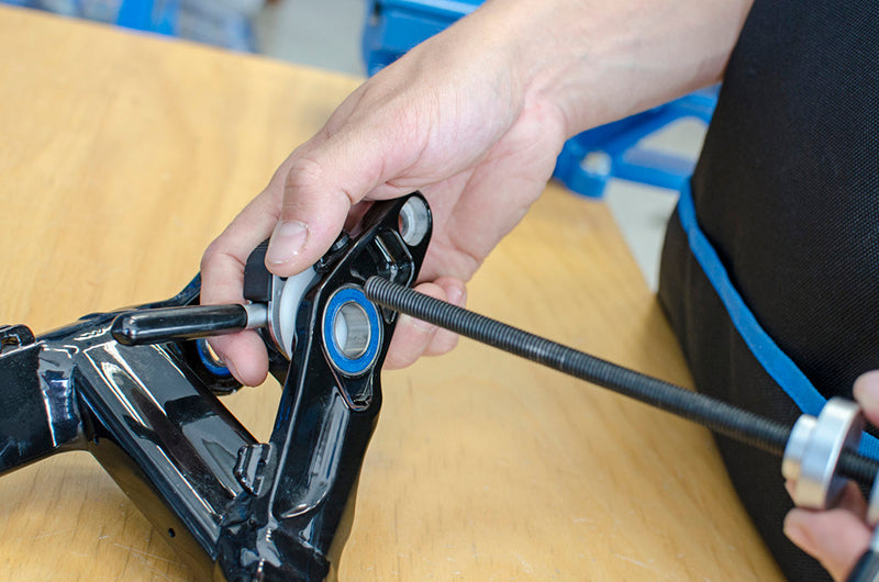 UNIOR Universal bearing press Uniors