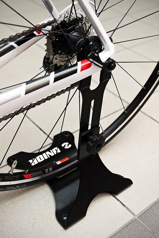 UNIOR Display stand, adjustable Do not