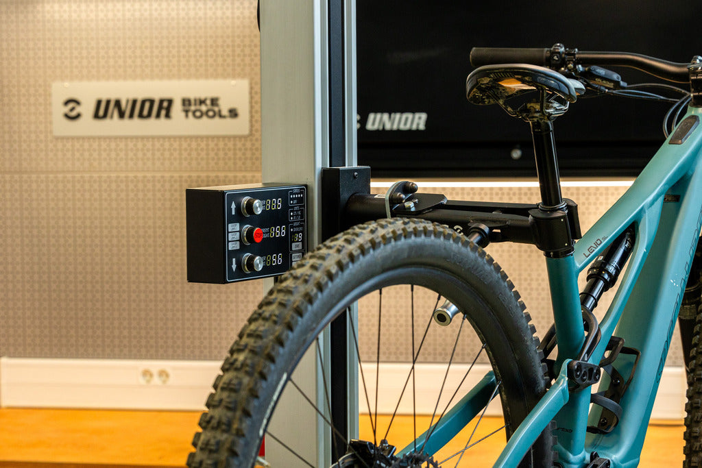 UNIOR Electric repair stand 2.0