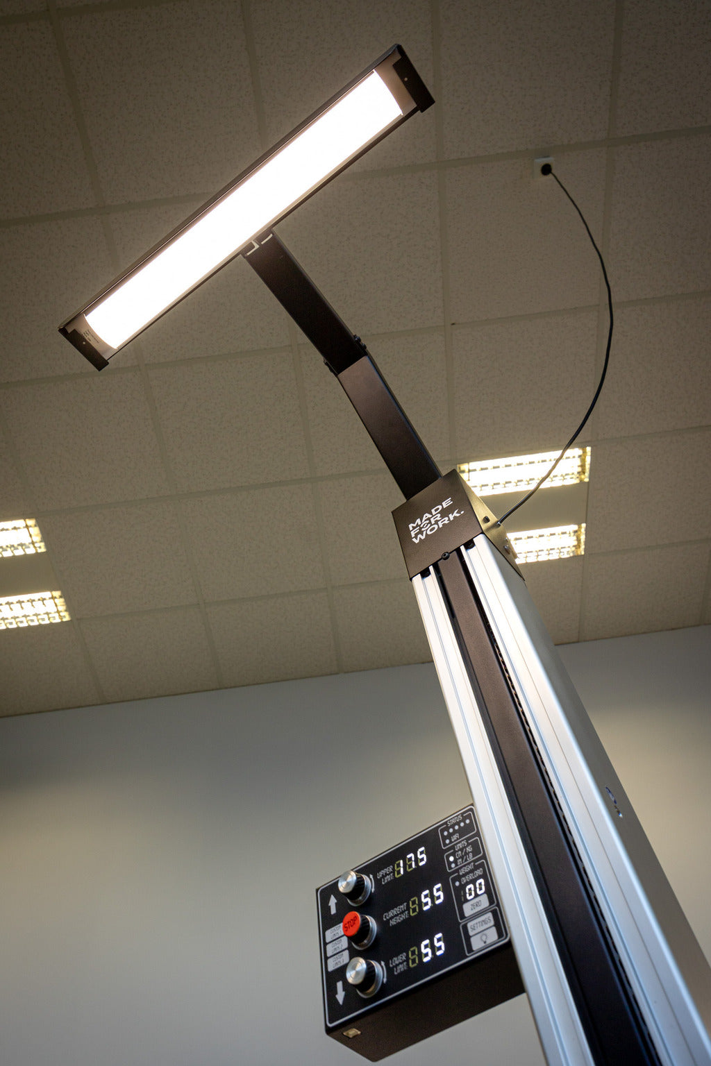 UNIOR Electric repair stand 2.0