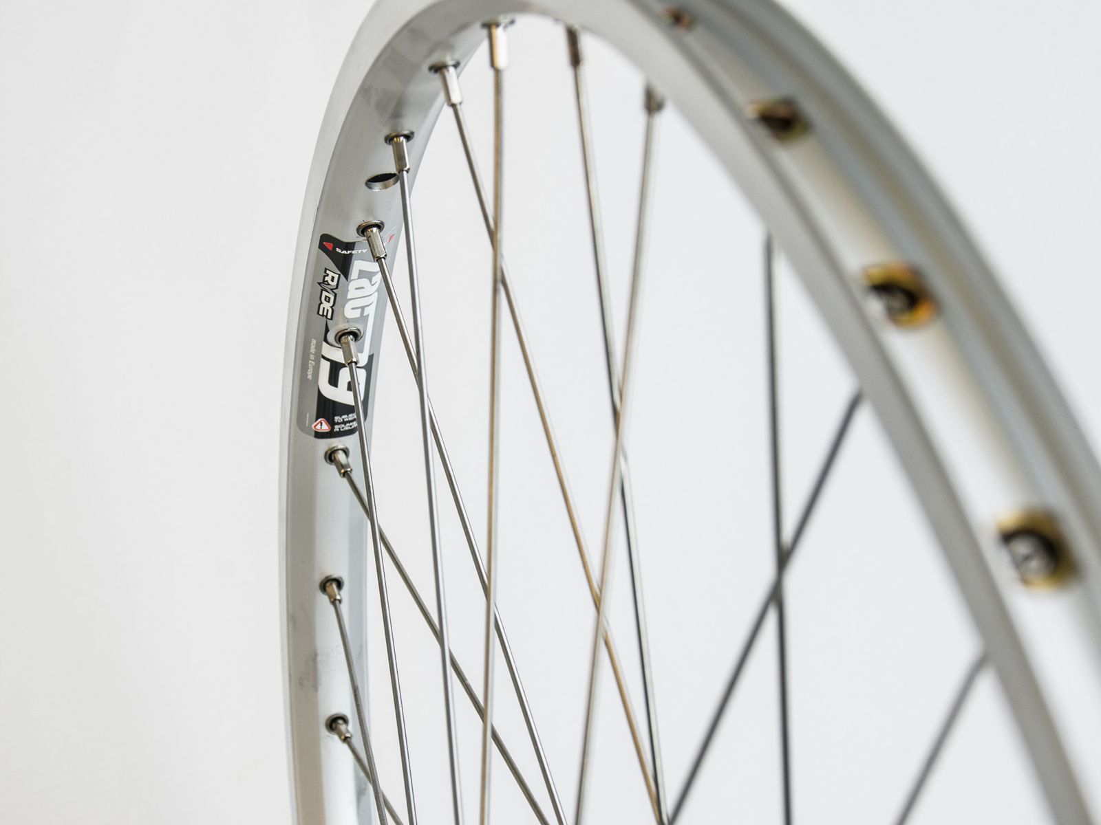 CONNECT Wheel 26x1,75" 26" Rear