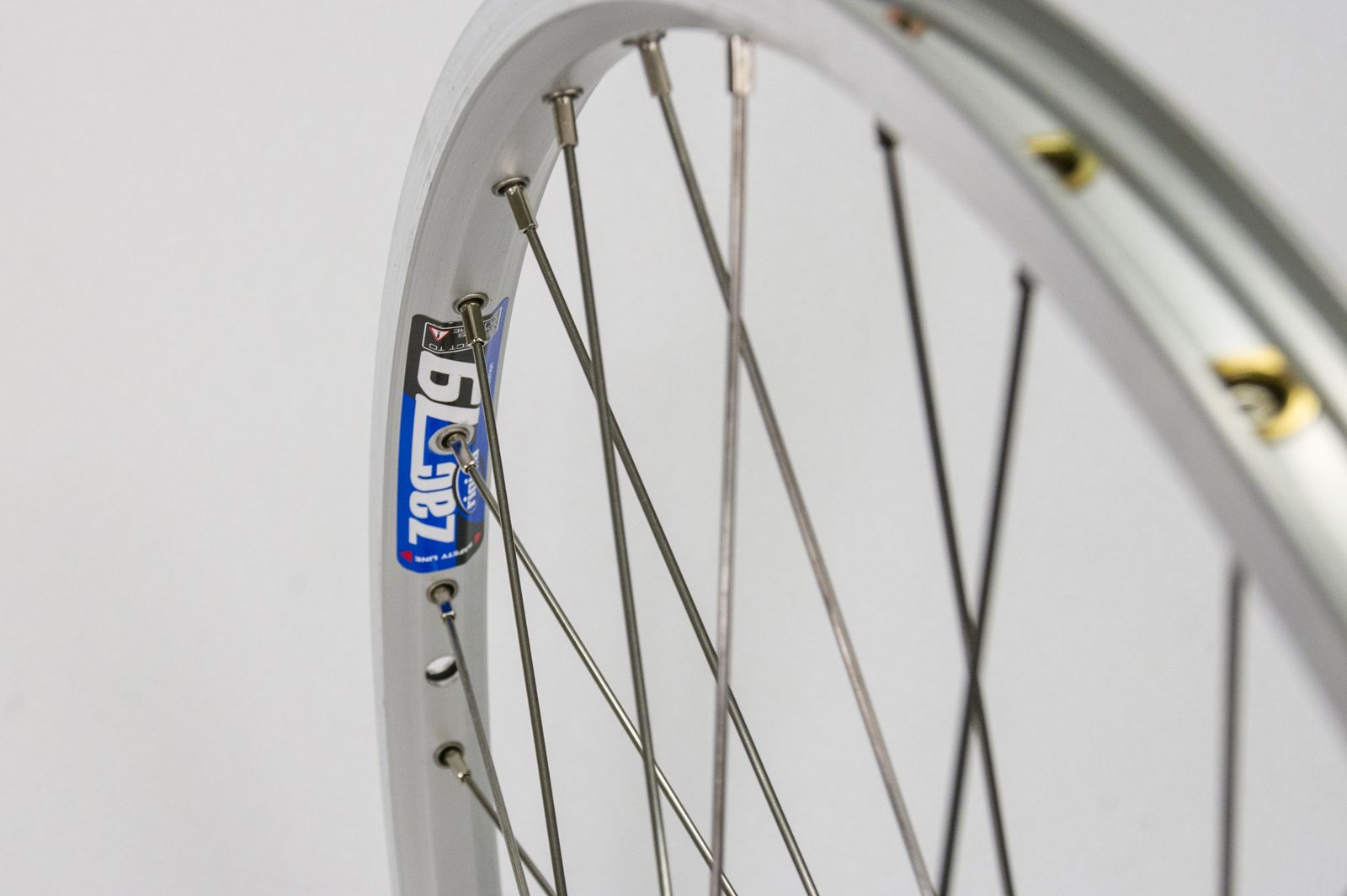 CONNECT Wheel 26x1,75" 26" Front