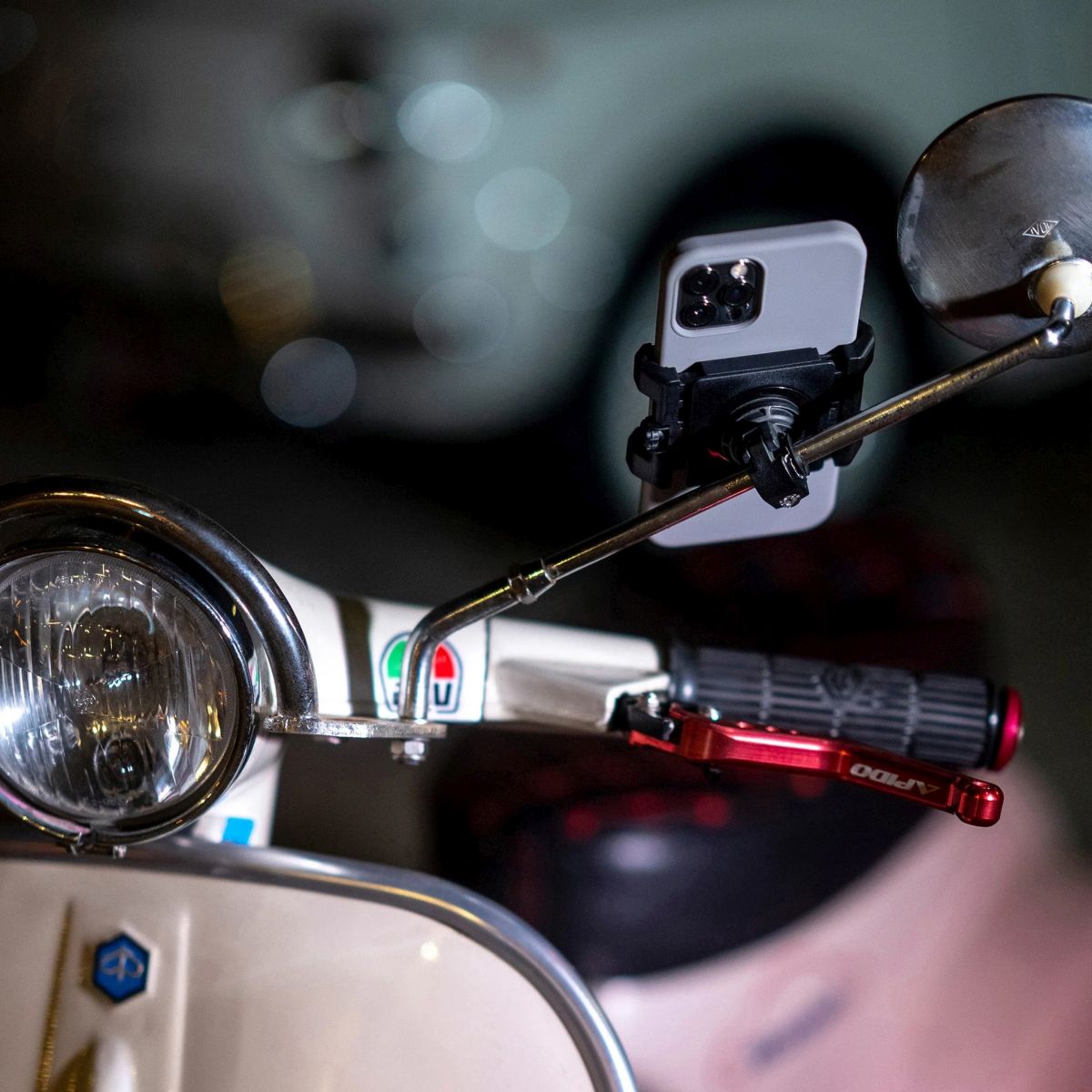 SP CONNECT Smartphone accessory