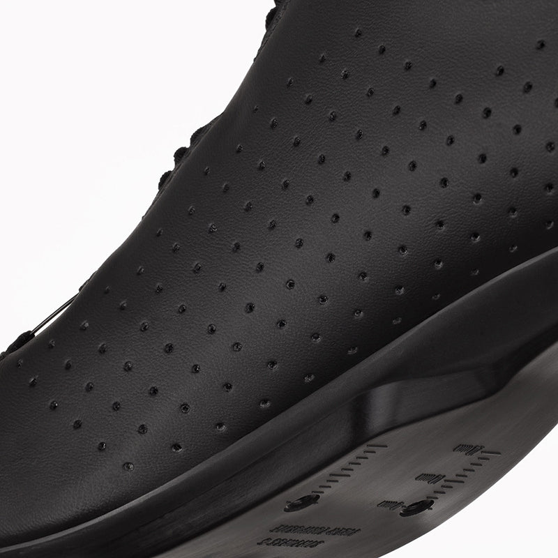 FIZIK Vento Omna Black/black 39