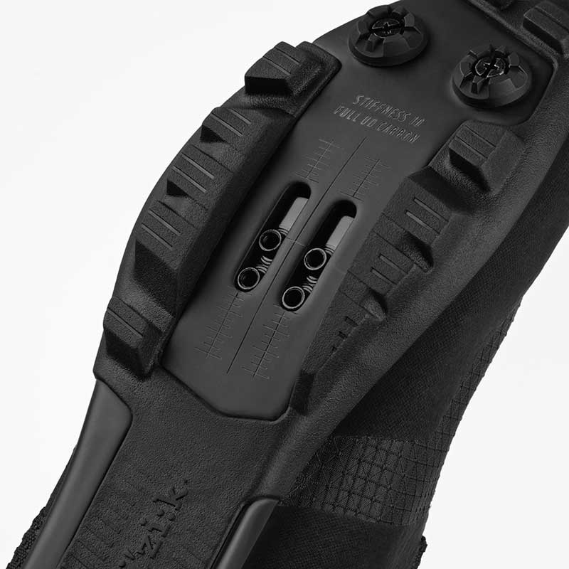 FIZIK Vento Ferox Carbon Black/black 48